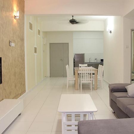 3 Bedroom Condo @ Near Spice Arena Bayan Lepas Luaran gambar